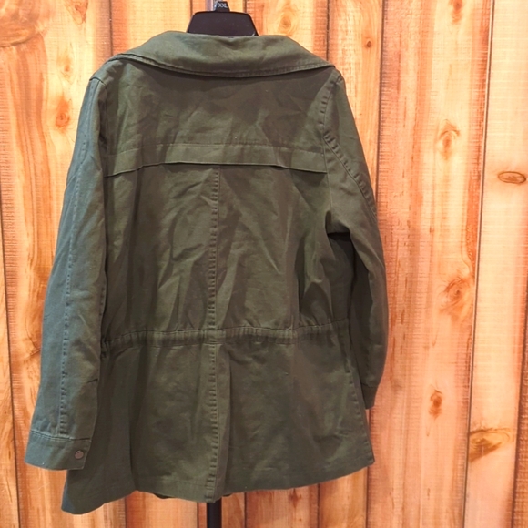 Modcloth POL Army Green Olive Jacket zipper closure - Picture 5 of 5